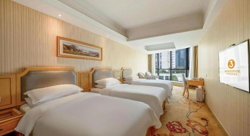 เวียนนา 3 เบสต์ เสี่ยวซาน เฉียนเจียง เซ็นจูรีซิตี้ Hotel หางโจว ภายนอก รูปภาพ